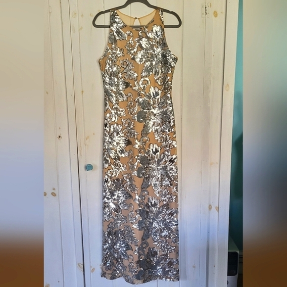 Belle Badgley Mischka Sleeveless Full-Length Sequin Evening Gown - Picture 1 of 16